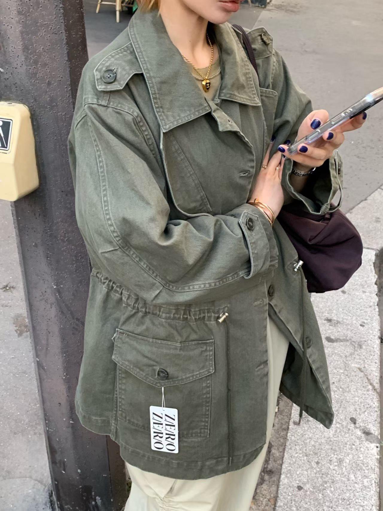 排扣外抽繩軍裝外套